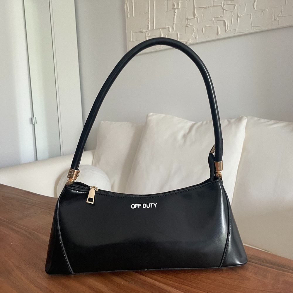 Off Duty Minimalist Baguette Handbag